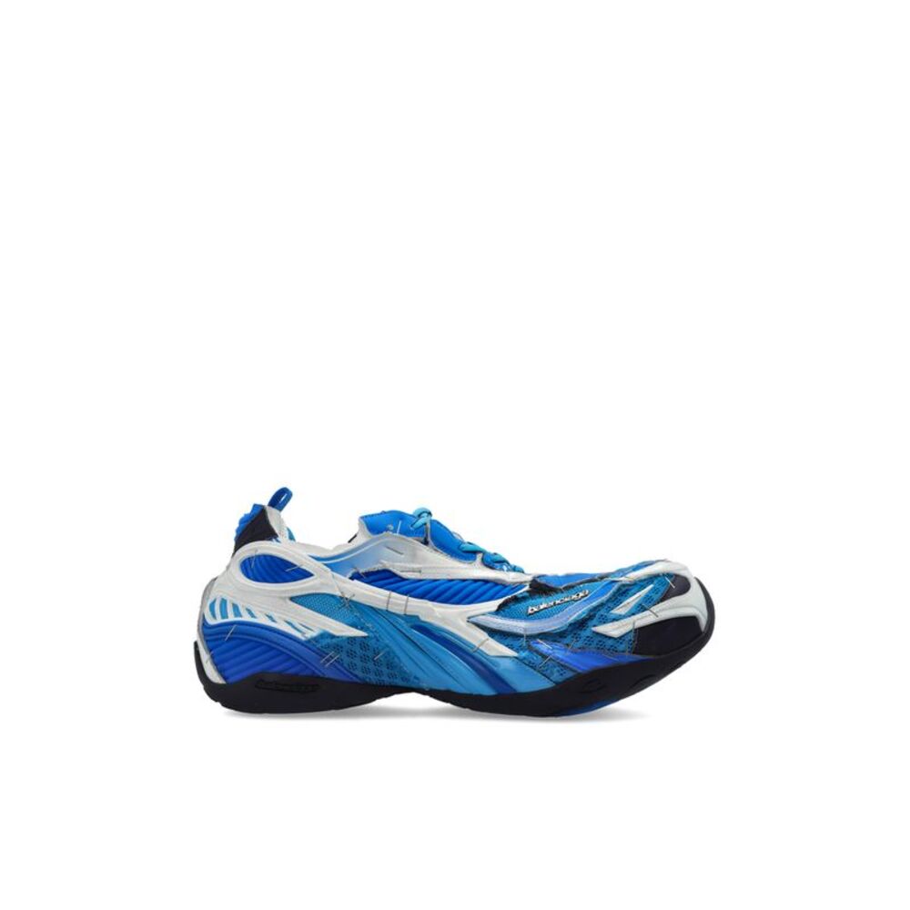 ‘Soleless’ sports shoes